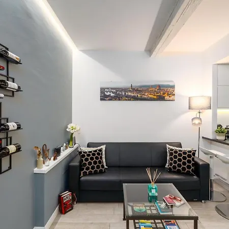 Apartment Dependance Machiavelli - And Wine Florence