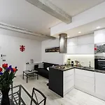 Apartment Dependance Machiavelli - And Wine *